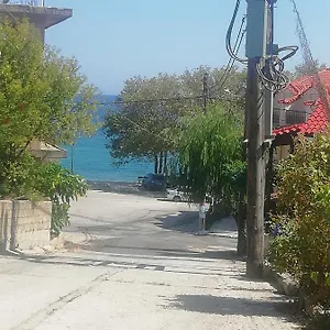 Maria's Appartamento Poros (Kefalonia)